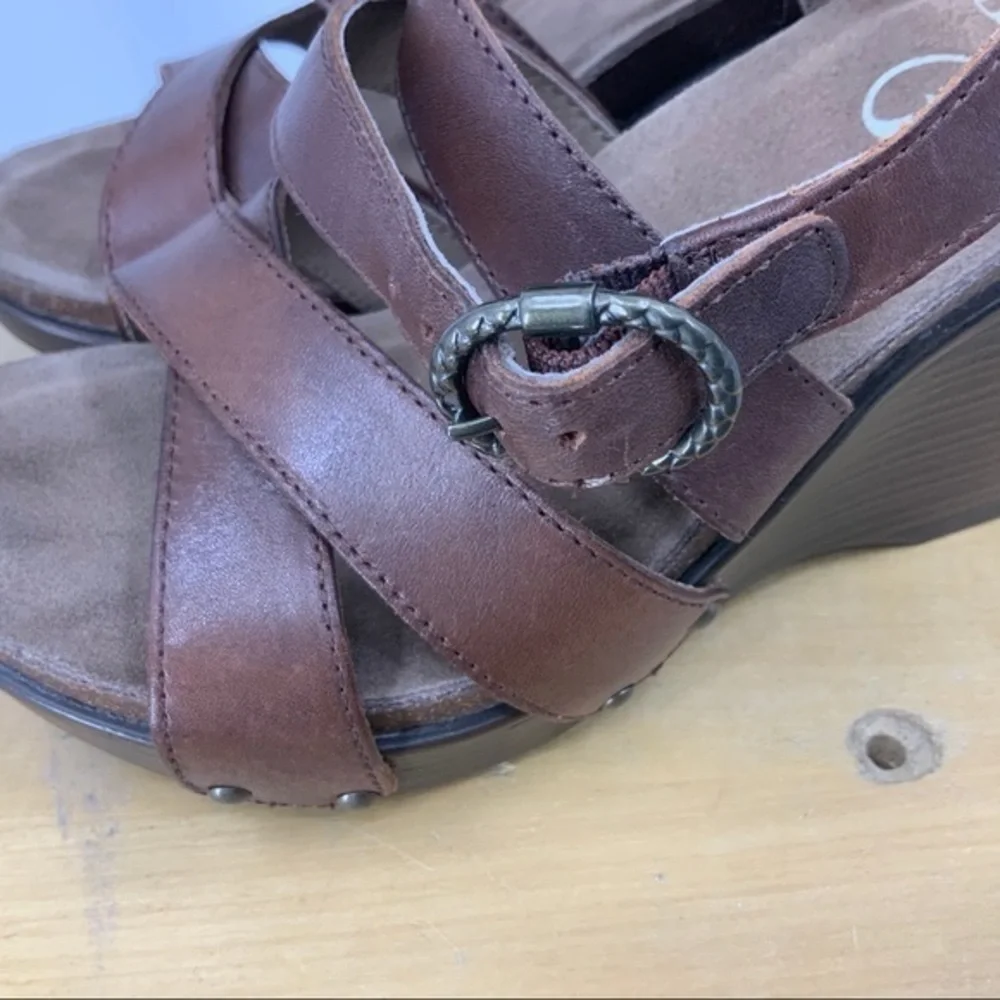 Dansko Freda platform wedge sandal 6 1/2 -7
